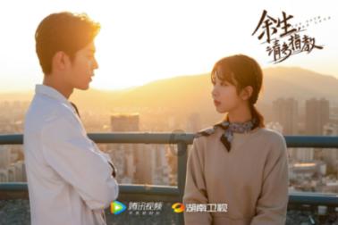 小伙一天发十几条朋友圈，女友受不了提分手，拼命“晒”生活是不是种病？